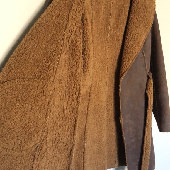 Winter coat - Picture 5 of 8